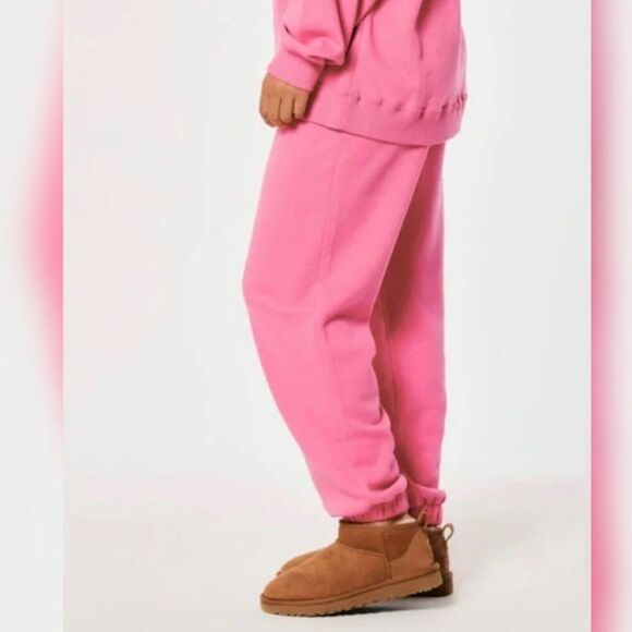 Hollister Feed Good Fleece Adjustable Rise Jogger - Size Extra Small, Pink - Picture 4 of 10